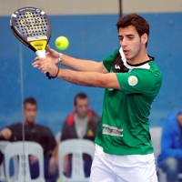 Un extremeño en octavos del Barcelona Master de pádel