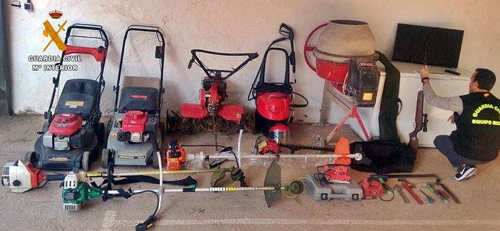 Cuatro detenidos por 13 robos en casas de campo de la región