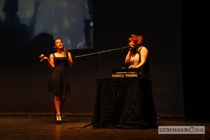 Teatro para concienciar del peligro de unir el alcohol y la conducción