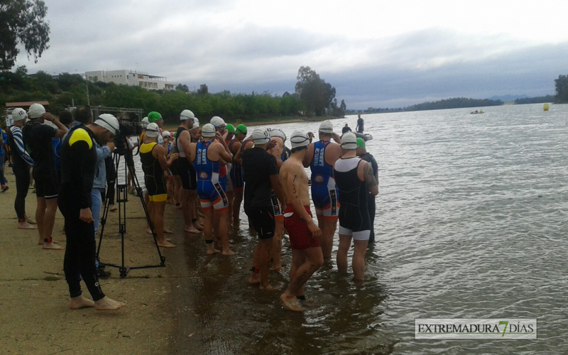 Diego Paredes y Laura Martín, campeones de Extremadura de Triatlón Cros