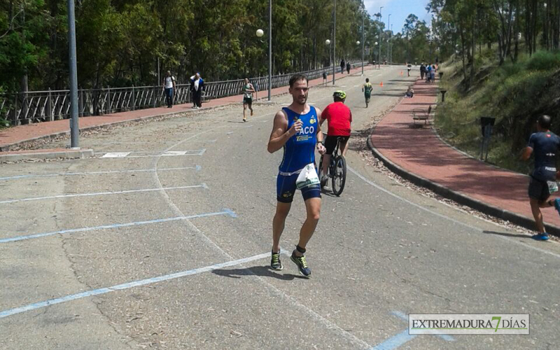 Imágenes del IV Triatlon Costa Dulce de Orellana la Vieja