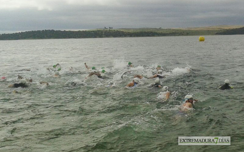 Imágenes del IV Triatlon Costa Dulce de Orellana la Vieja