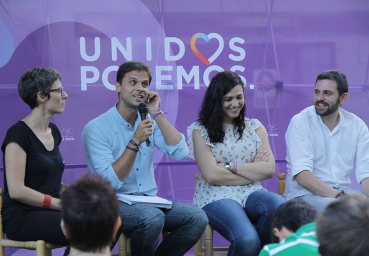 Podemos: “PSOE debe elegir entre hacer honor a su historia o escuchar a los ciudadanos”