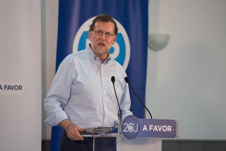 Rajoy reitera en Zafra &quot;el objetivo es la creación de empleo”