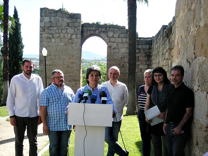 Unidos Podemos presenta sus listas al 26J