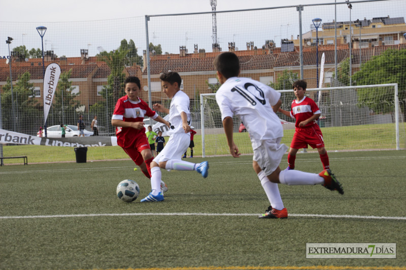 Primer día de Mundialito en imágenes
