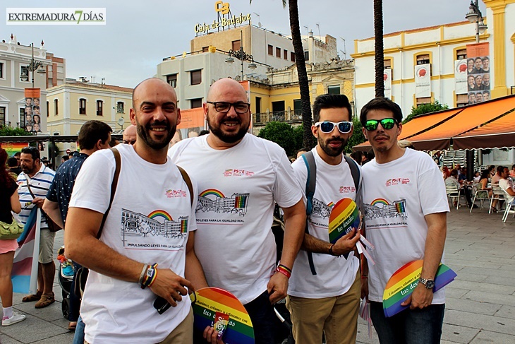 Imágenes del Día del Orgullo LGTBI en Extremadura