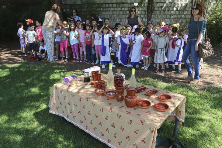 El colegio Cervantes de Mérida apadrina el Puente Romano