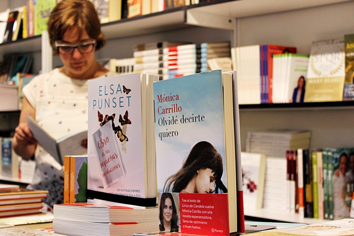 La escritora y coach Cristina Soria inaugura la Feria del Libro de Mérida