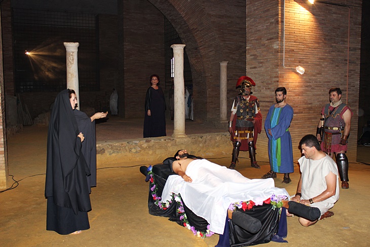 Imágenes de un funeral romano