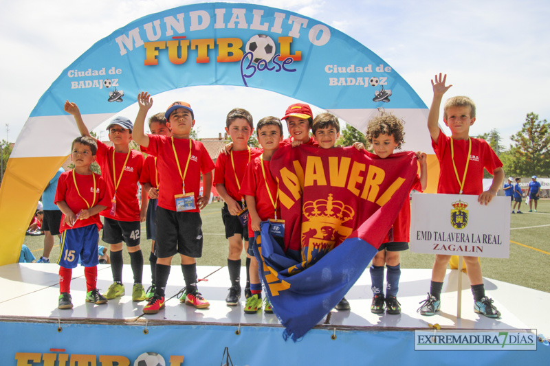 ¿Ha participado tu hijo/a en el Mundialito? encuéntral@ en nuestra galería