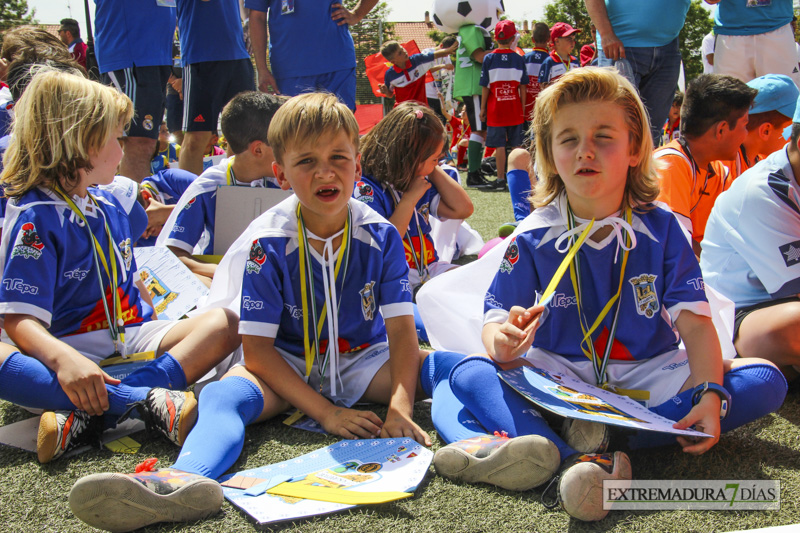 ¿Ha participado tu hijo/a en el Mundialito? encuéntral@ en nuestra galería