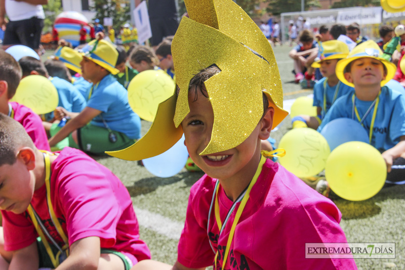 ¿Ha participado tu hijo/a en el Mundialito? encuéntral@ en nuestra galería