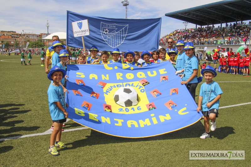 ¿Ha participado tu hijo/a en el Mundialito? encuéntral@ en nuestra galería