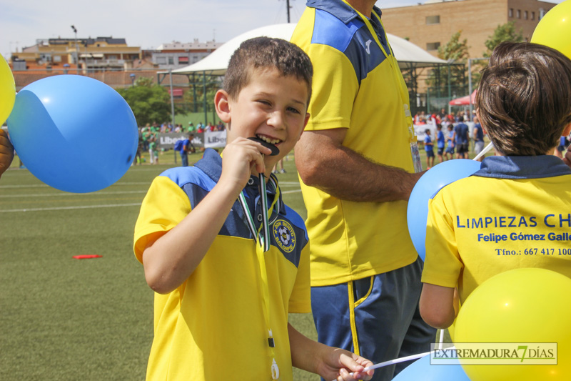 ¿Ha participado tu hijo/a en el Mundialito? encuéntral@ en nuestra galería