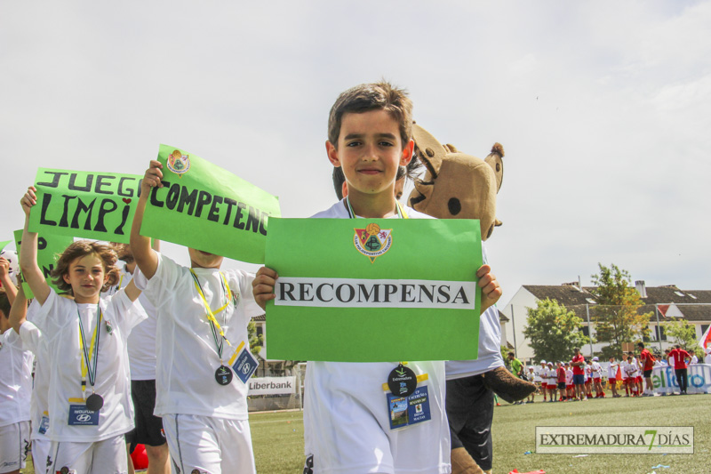 ¿Ha participado tu hijo/a en el Mundialito? encuéntral@ en nuestra galería
