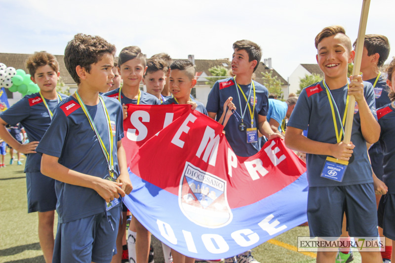 ¿Ha participado tu hijo/a en el Mundialito? encuéntral@ en nuestra galería