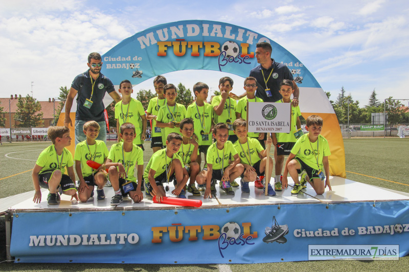 ¿Ha participado tu hijo/a en el Mundialito? encuéntral@ en nuestra galería