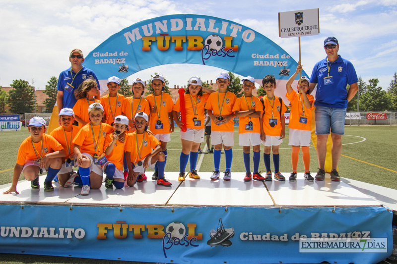 ¿Ha participado tu hijo/a en el Mundialito? encuéntral@ en nuestra galería