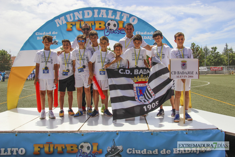 ¿Ha participado tu hijo/a en el Mundialito? encuéntral@ en nuestra galería