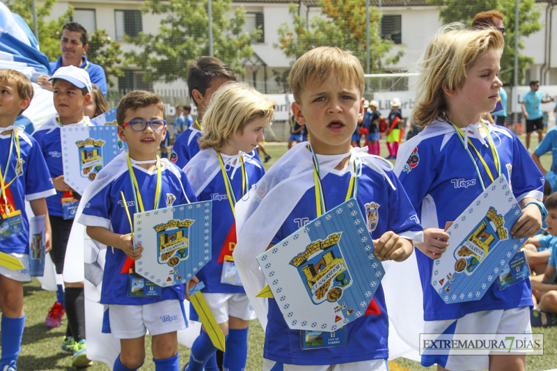 ¿Ha participado tu hijo/a en el Mundialito? encuéntral@ en nuestra galería