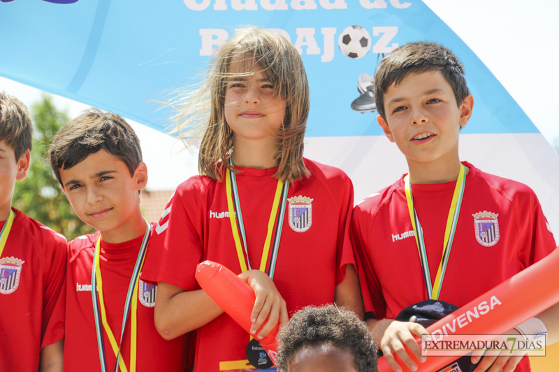 ¿Ha participado tu hijo/a en el Mundialito? encuéntral@ en nuestra galería
