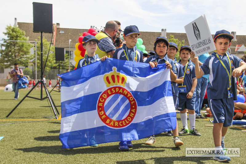 ¿Ha participado tu hijo/a en el Mundialito? encuéntral@ en nuestra galería