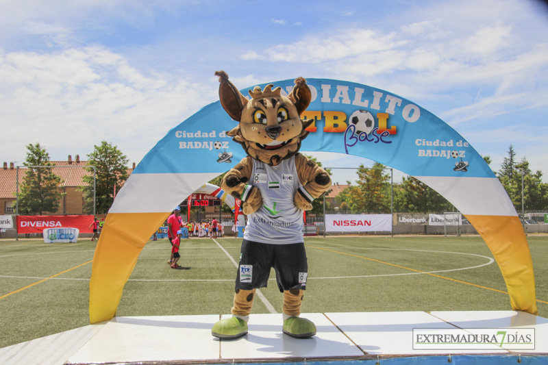 ¿Ha participado tu hijo/a en el Mundialito? encuéntral@ en nuestra galería
