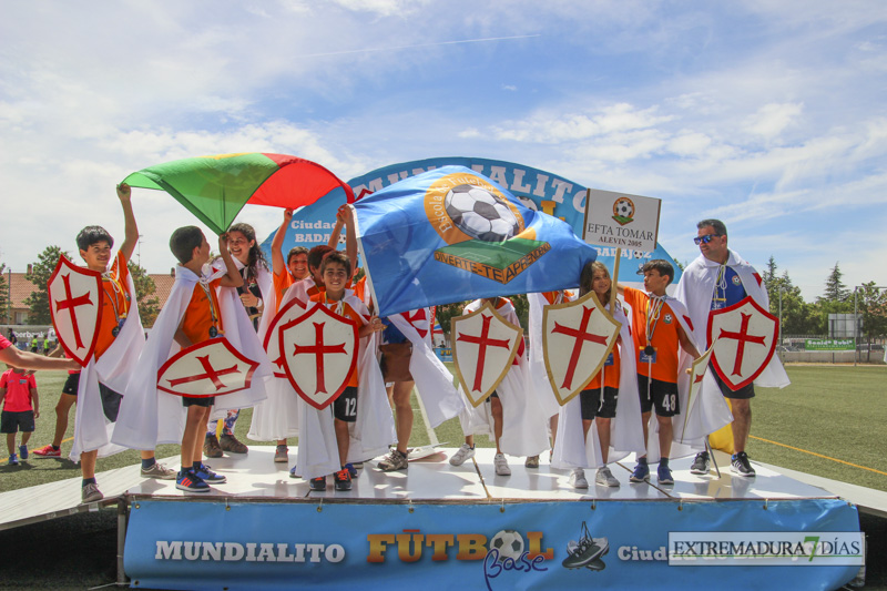 ¿Ha participado tu hijo/a en el Mundialito? encuéntral@ en nuestra galería