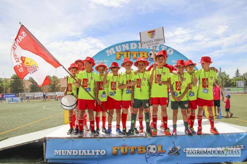 ¿Ha participado tu hijo/a en el Mundialito? encuéntral@ en nuestra galería