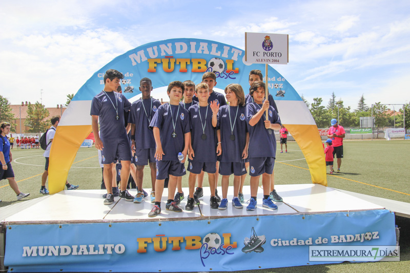 ¿Ha participado tu hijo/a en el Mundialito? encuéntral@ en nuestra galería