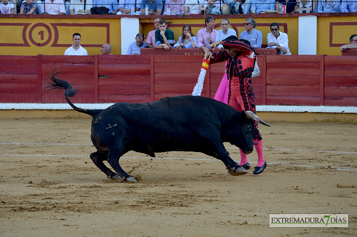 Galería de fotos de la segunda de feria taurina San Juan 2016