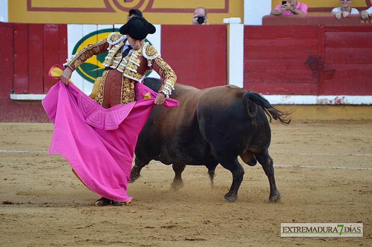 Galería de fotos de la segunda de feria taurina San Juan 2016