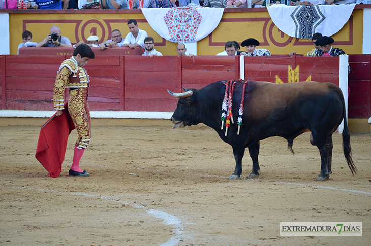 Galería de fotos de la segunda de feria taurina San Juan 2016