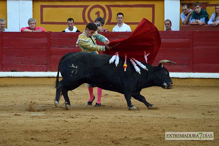 Galería de fotos de la segunda de feria taurina San Juan 2016