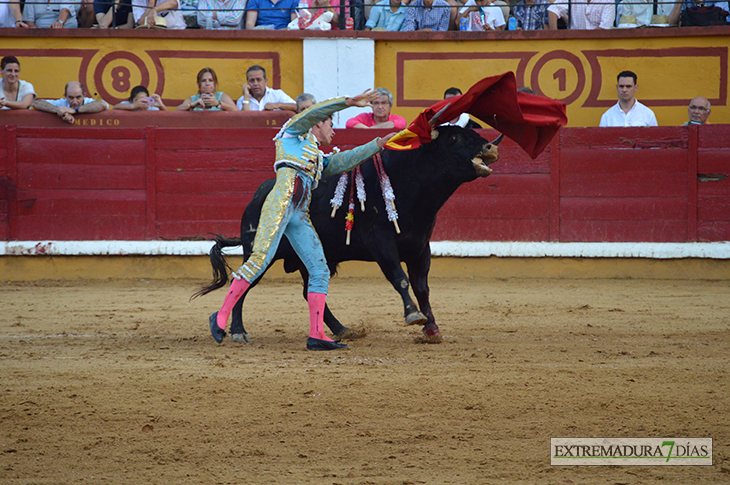 Galería de fotos de la segunda de feria taurina San Juan 2016