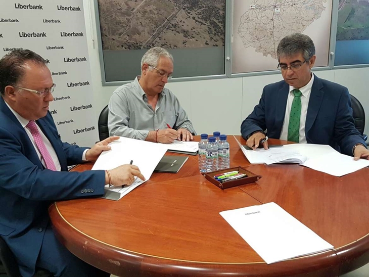 La calle más comercial de Castuera será peatonal