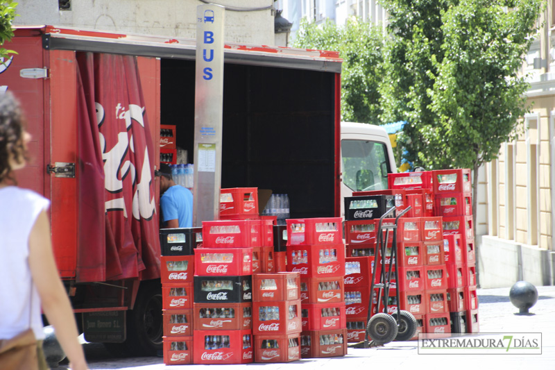 Imágenes del ambiente en la Feria de Día del casco en Badajoz