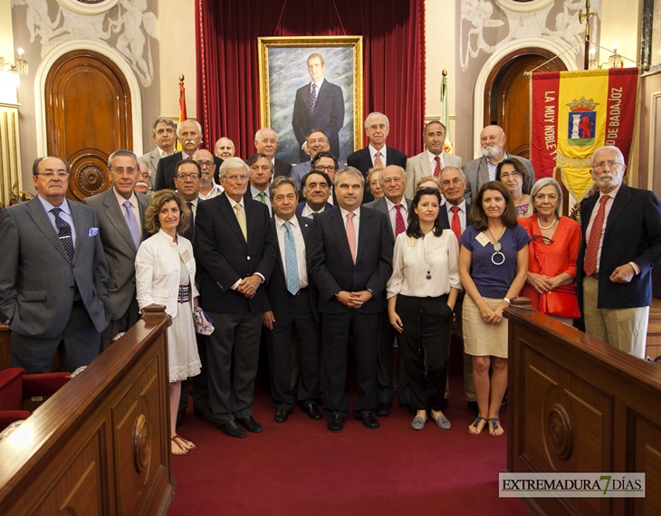 Fragoso recibe a las Sociedades Económicas del País