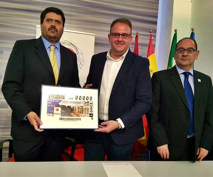 La ONCE presenta el cupón que dedica a Mérida