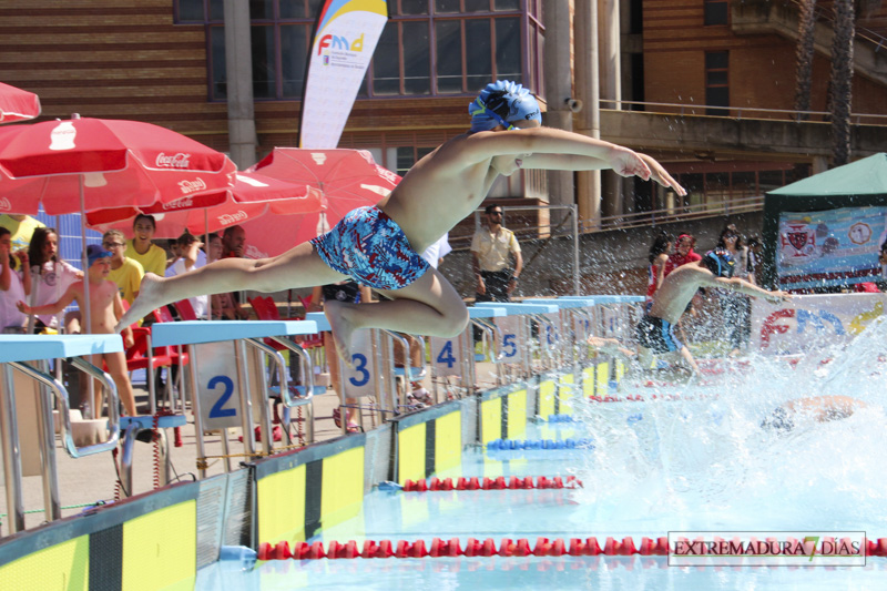 Imágenes del meeting de Natación Ciudad de Badajoz