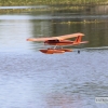 Los hidroaviones sobrevuelan el Guadiana en Badajoz