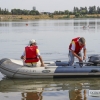 Los hidroaviones sobrevuelan el Guadiana en Badajoz