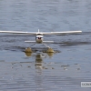 Los hidroaviones sobrevuelan el Guadiana en Badajoz