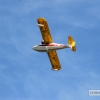 Los hidroaviones sobrevuelan el Guadiana en Badajoz