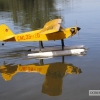 Los hidroaviones sobrevuelan el Guadiana en Badajoz