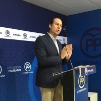 El PP exige a Vara que se comprometa con la estabilidad de Extremadura