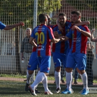 El Extremadura UD renueva a Willy, Juanjo y Curro