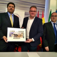 La ONCE presenta el cupón que dedica a Mérida
