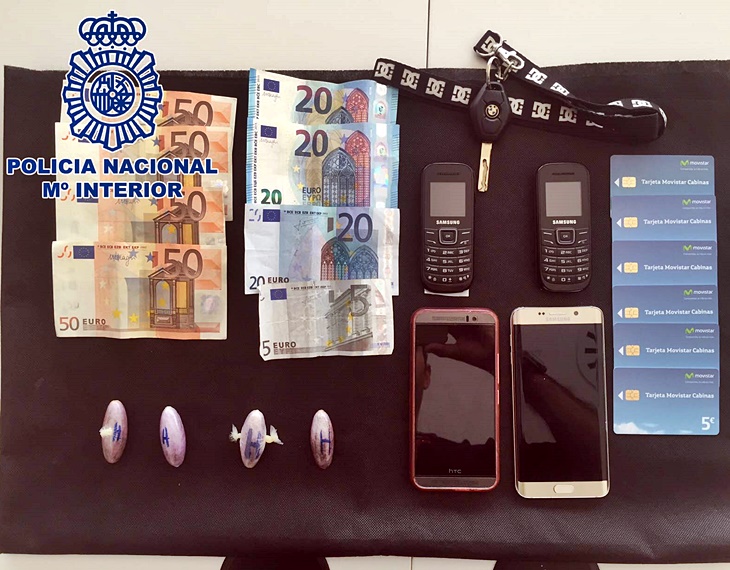 Tres detenidos por intentar introducir droga en la prisión de Cáceres